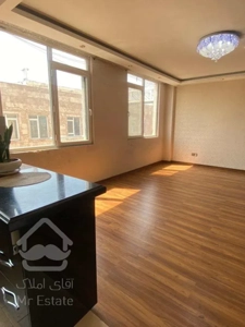 فروش آپارتمان ۷۰ متری ۲ خوابه فول امکانات رو به آفتاب در سازمان برنامه