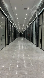 مغازه 25 متری در مرکز خرید رونیکامال