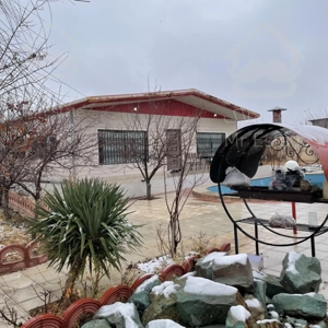 ۱۳۰ متر بنا ۱۲۰۰ متر زمین