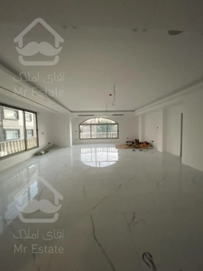 ۲۰۰ متری/فروش به مدت محدود/قدپسی شرقی