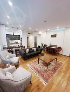 ۲خواب ۸۰ متر روبه افتاب زیر قیمت