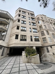 ۸۰متر ۲ خواب فول امکانات