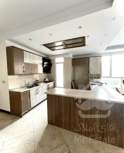 فروش اپارتمان ۹۷ متر سالن پرده خور در فردوس غرب