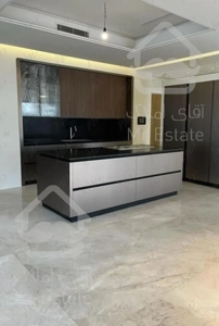 2 خواب/بلوار۲۴متری/زیرقیمت/خاص