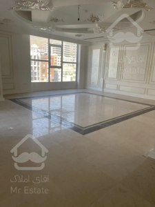 آپارتمان ۲۱۵ متری برای اجاره در نیاوران