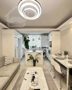 فروش آپارتمان ۷۰ متری ۲ خوابه در سازمان برنامه جنوبی