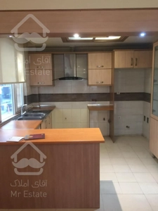 98 متر پاسداران / طبقه سوم