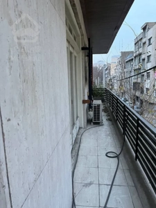 اپارتمان 120  موقعیت اداری  ۴ اطاق