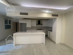 170 متر تاپ لوکیشن پاسداران