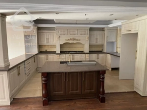 210 متر لوکیشن تاپ پاسداران