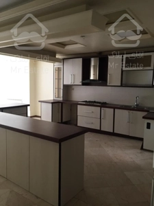 ساقدوش 92 متر فول بازسازی شده