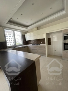 فروش برج باغ کلاسیک ولنجک ۱۷۵متر لوکس