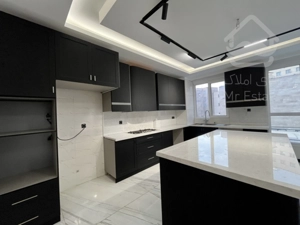 105متر دو خواب باکس پونک کم سن