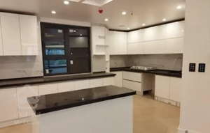 فروش 127 متری پاسداران