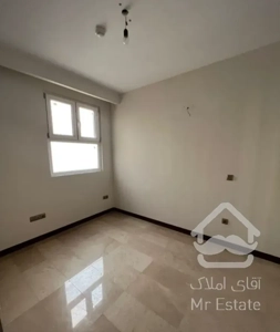 100 متر بهترین لوکیشن اختیاریه