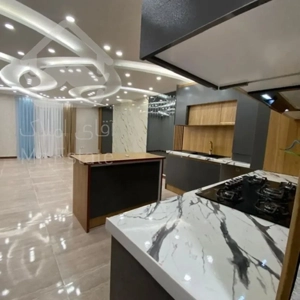 آپارتمان ۱۰۲ متری فول بازسازی با نور عالی و نگهبانی ۲۴ ساعته