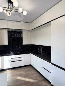 60متری تمیز/طبقه اول/فول امکانات و بازسازی کامل