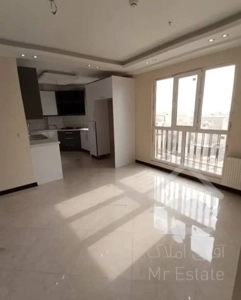 فروش آپارتمان ۸۰ متری ۲ خوابه فول امکانات رو به آفتاب در اباذر