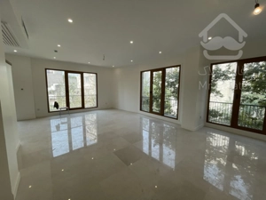 خرید آپارتمان ۱۳۰متر مدرن فرمانیه سنبل نوساز