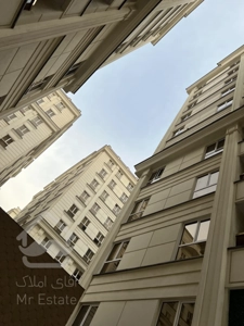 فروش ویژه واحد مسکونی ۱۹۵ متری در مژده همراه با امکاانات شهرکی و لابی