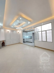 ۵۸متر/دو‌ خواب/پارکینگ سندی/سند تکبرگ