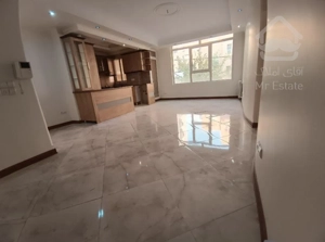 فروش آپارتمان ۷۵ متری ۲ خوابه فول امکانات سالن پرده خور در آلاله شرقی