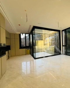 فروش آپارتمان ۱۲۰ متری نوساز تاپ لوکیشن نیاوران