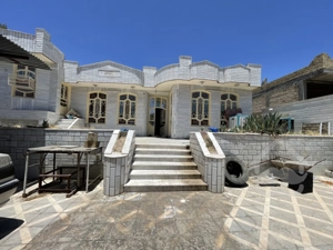 فروش ویلایی مسکونی صد کیلومتری شیراز