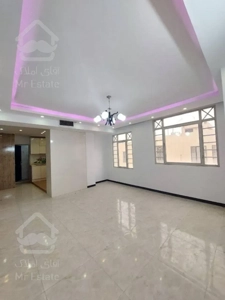 ۶۳متر/سالن پرده خور/پارکینگ‌سندی/سند تکبرگ