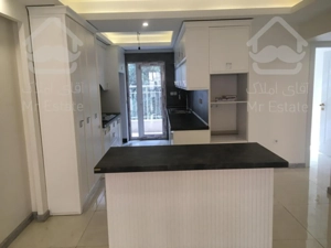 120 متر تاپ لوکیشن پاسداران