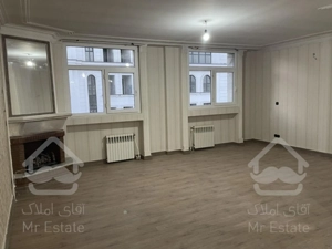 ۱۵۰متر ۳خواب ۲ پارکینگ