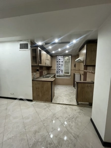 ‎48متر،طبقه اول،پارکینگ سندی سرپوشیده،تمیز و مرتب بدون خرج