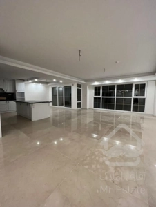 فروش واحد نور مستقیم رو به افتاب تاپ لوکیشن خوب