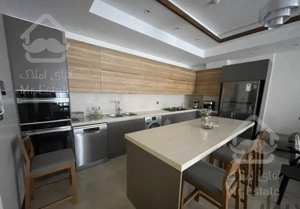 پاسداران 120 متر لوکیشن تاپ