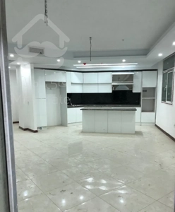 آپارتمان ۱۳۰ متری ،۲ خواب ، خوش نقشه