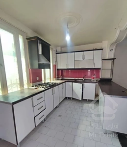 ۵۷متر/ تخلیه / تک واحدی