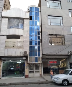 آپارتمان ۷۰متر حاشیه وحید ۱۷