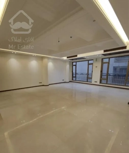 آپارتمان ۲۰۰ متری تک واحدی دیباجی جنوبی ۳ پارکینگ