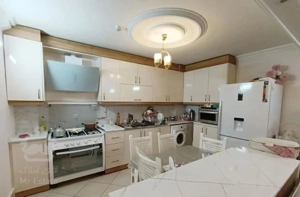 ۱۱۱ متر / طبقه ۲ / اواسط صیاد شیرازی