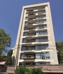 گلستان شمالى ٥٥٠ متر استخر داخل واحد با ٦٠متر تراس