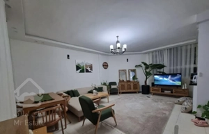 وکیل آباد ۵۵متر راه جدا مرتب