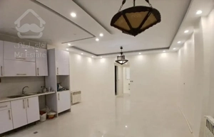 ۶۰متر ۲خوابه با پارکینگ انباری / پونک انتهای اشرفی