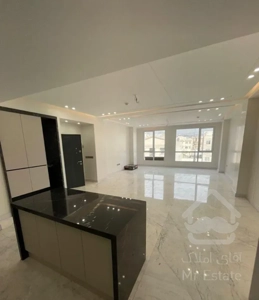 ۱۱۰ متر/۳ خواب/حیاط در اختیار/تکواحدی/ستارخان