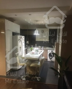 ١٢٤ متر  بره خیابان دولت موقعیت ادارى درب اخصاصى