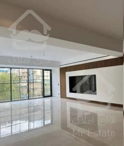 آپارتمان ۹۹ متر ، سالن پرده خور ،واقعی *