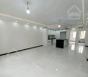 ۱۰۰مترسه خواب/طبقه سوم/فول امکانات/میدان ملت