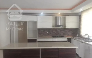 ۱۷۰ متر دربند ویو و تراس