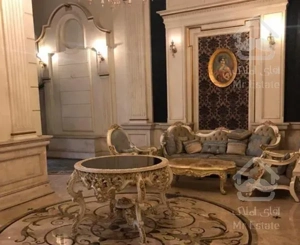 گلسنگ نیاوران، ۱۳۵ متر ۳ خواب