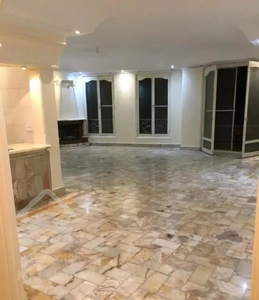 شریعتی ابتدای دولت100متر+100مترحیاط اختصاصی مشجر