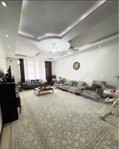 ۱۳۰ متر ۳ خواب شیک و خوش نقشه قلب شهرک راه آهن